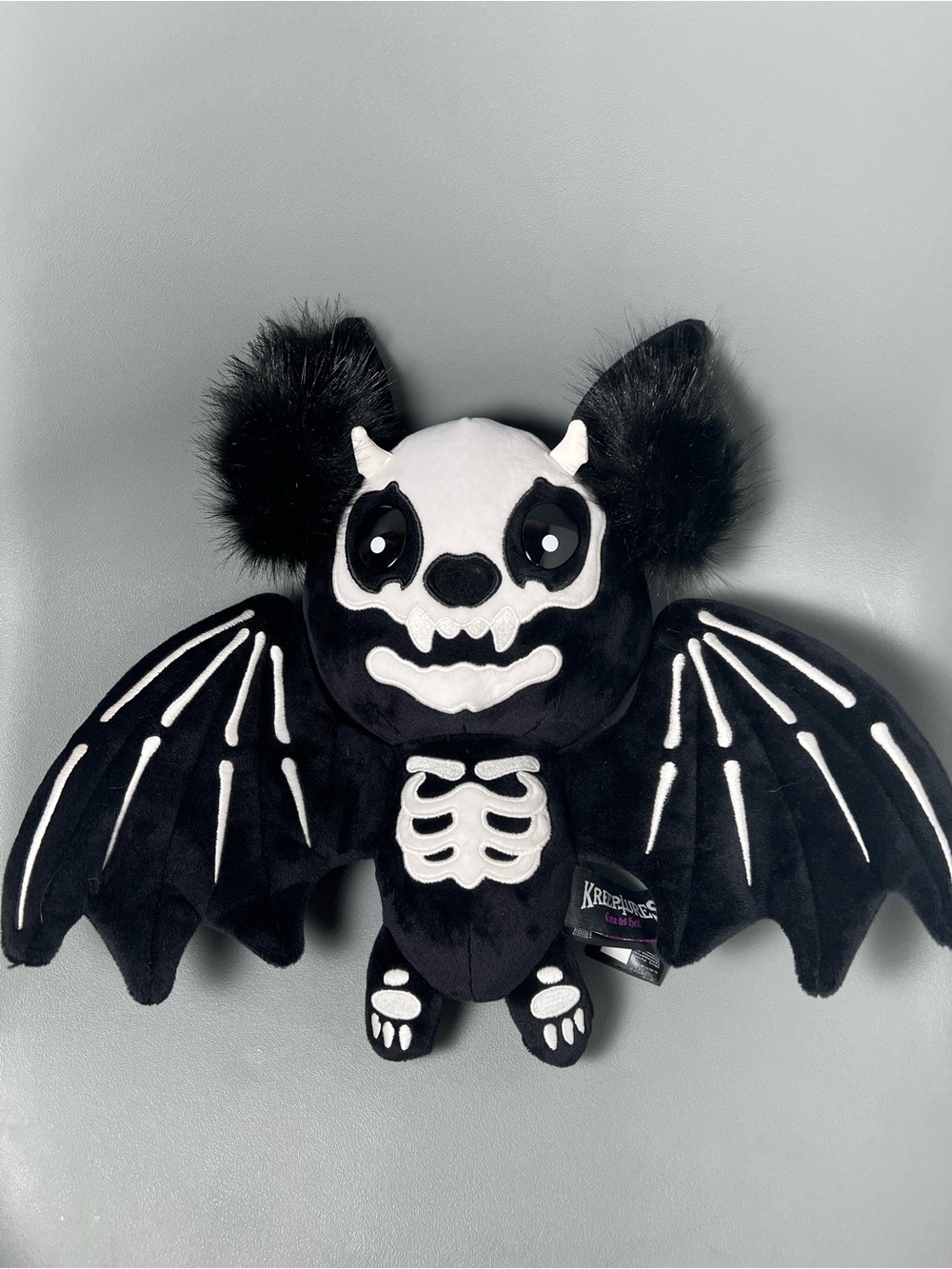 Kreeptures Vampir X-Ray Glow Plush Toy